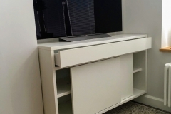 Medienschrank auf Maß